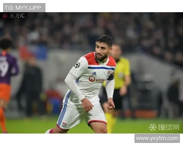 法国足球明星卷入诈骗丑闻引发社会广泛关注与讨论